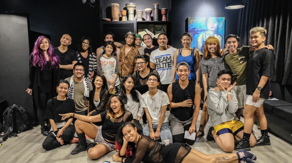 Sam Reynolds and his (T)werkshoppers, Pineapple Lab.